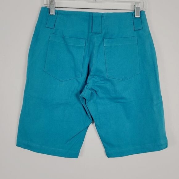 Catherine Wingate Golf Apparel  Shorts Size 2 - Picture 2 of 4